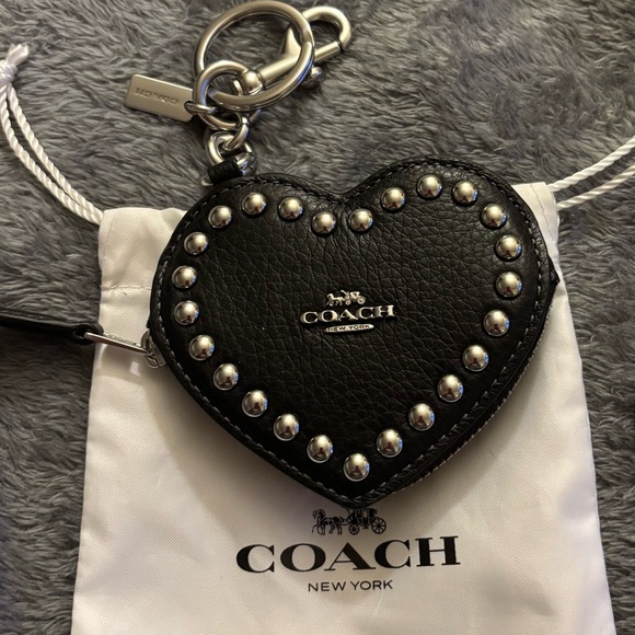 WOW* NWT COACH Studded Heart Coin Pouch & Keychain** - Picture 2 of 8